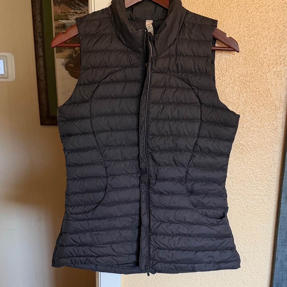lululemon athletica Black Quilted Pack It Down Vest